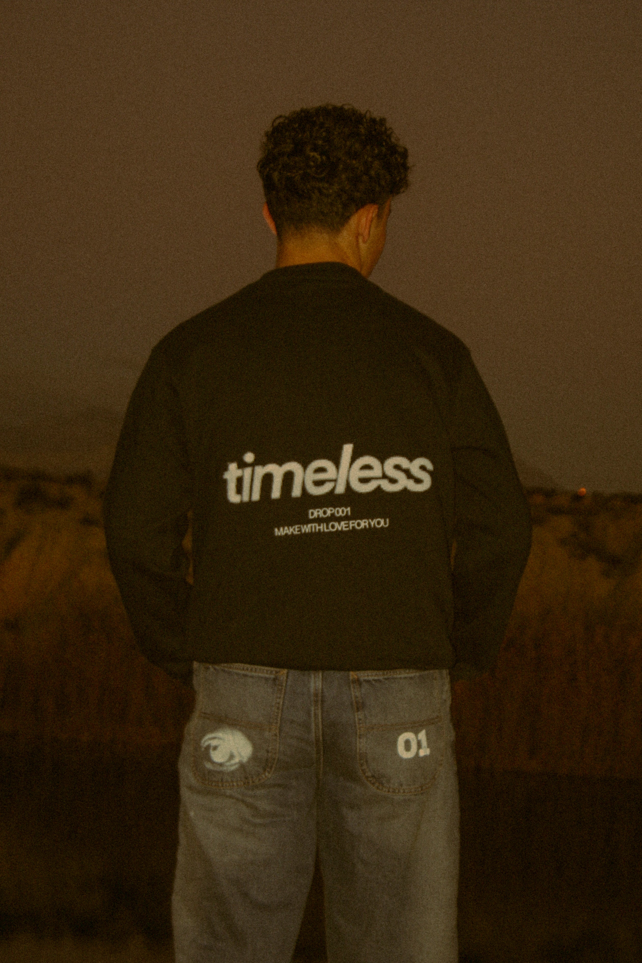 D- Crewneck 001